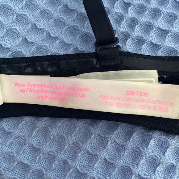 Wear Everywhere Push Up Bra - Multi-way Straps - Picture 5 of 7
